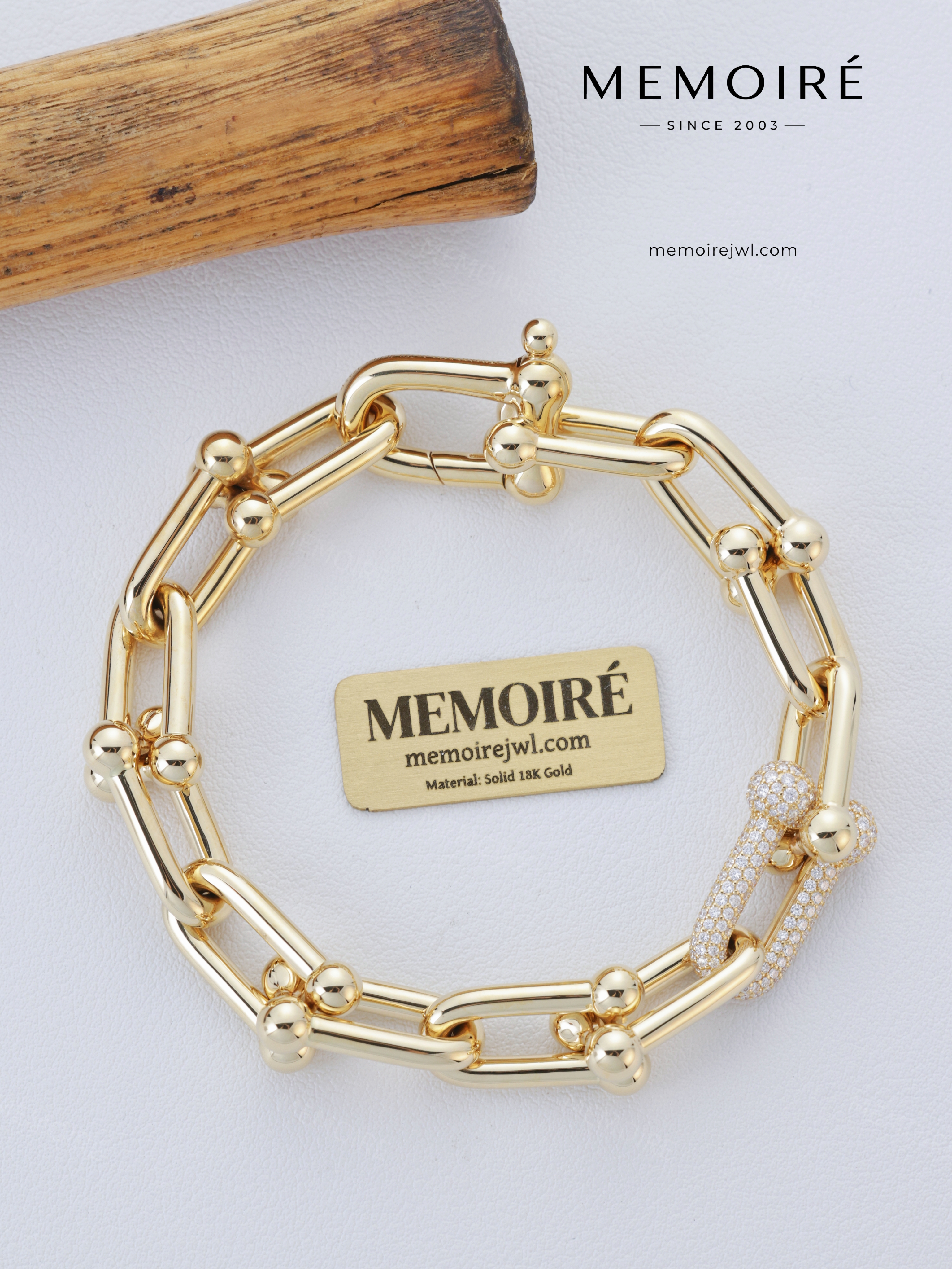 MEMOIRÉ 18K Yellow Gold Medium Heart Bracelet